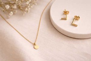 گردنبند و گوشواره مینیمال، طلا مینیمال