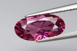 سنگ لعل (Spinel)