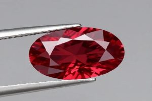 سنگ لعل (Spinel)